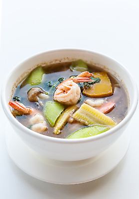 포토 JPG 해외이미지 전통 아시아 음식 채소 태국 자연 호박 양파 새우 건강 옥수수 동양인 사람없음 초록색 파란색 노란색 흰색 최고 뜨거움 수프 허브 해산물 향신료 메뉴 매움 레시피 바질 섞기 주키니 스타일 해외202004 해외포토 식물 나라 컬러 곡류 갑각류 인종 맛 생태계 향미료 파일형식 이미지허브