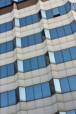 포토 JPG 해외이미지 모양 외관 벽 패턴 건축양식 창문 하늘 표면 새로움 덴마크 사람없음 건물 빛 반사 탑 고층빌딩 도시 재산 상업 정사각형 장면 철강 코펜하겐 해외202004 해외포토 도형 건축물 건축 컨셉 무늬 북유럽 빌딩 금융 파일형식 이미지허브