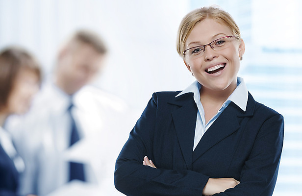 포토 JPG 해외이미지 모델 직업 여자 행복 감정 비즈니스 사업가 성공 직장 사람 성인 세명 사무실 기쁨 표현 비즈니스우먼 동료 긍정 콜라보레이션 해외202004 해외포토 컨셉 회사 관계 직장인 파일형식 이미지허브