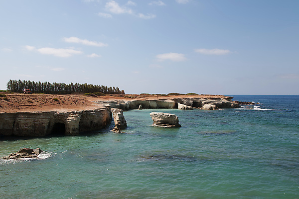 포토 JPG 해외이미지 유럽 바다 섬 여행 백그라운드 자연 하늘 휴가 풍경 해변 사람없음 물 여름 침묵 지중해 해외202004 해외포토 사이프러스공화국 자연요소 계절 나라 소리 생태계 파일형식 이미지허브