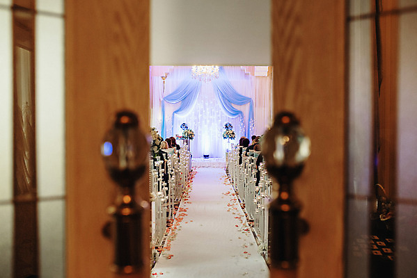 포토 JPG 해외이미지 꽃 분홍색 꽃다발 결혼 꽃무늬 의자 결혼식 휴가 아이디어 사랑 이벤트 사람없음 야외 목재 장식 초록색 여름 파티 정원 흰색 시골 축하 신선 의식 배열 꽃집 아치 지역 해외202004 해외포토 나무 식물 계절 감정 컬러 가구 컨셉 무늬 재료 상점 파일형식 이미지허브