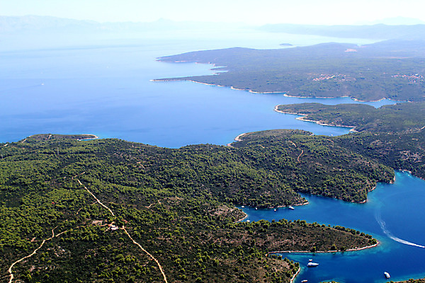 포토 JPG 해외이미지 유럽 모래 파도 바다 섬 여행 자연 하늘 바람 휴가 비행기 안테나 풍경 사람없음 물 여름 파란색 윈드서핑 서핑 황금 망토 지중해 서퍼 이국적 해외202004 해외포토 자연요소 계절 나라 컬러 통신 항공교통 날씨 운동선수 대중교통 수상스포츠 생태계 파일형식 이미지허브