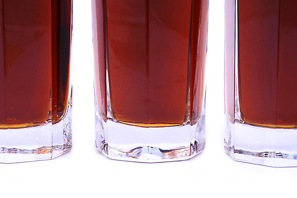 포토 JPG 해외이미지 음료 음식 다이어트 유리 사람없음 컵 얼음 검은색 식사 추위 액체 맛 컨테이너 갈증 속도 상쾌 콜라 부드러움 테이크아웃 칼로리 카페인 해외202004 해외포토 자연요소 식기 감정 산업 컬러 컨셉 재질 건강 감각 탄산음료 파일형식 이미지허브