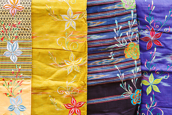 포토 JPG 해외이미지 전통 디자인 아시아 백그라운드 패턴 오렌지 태국 종류 동양인 사람없음 빨간색 파란색 컬러풀 노란색 유행 직물 면 실크 수집 질감 부드러움 동쪽 해외202004 해외포토 나라 컬러 무늬 과일 인종 감각 방향 파일형식 이미지허브