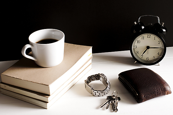 포토 JPG 해외이미지 디자인 교육 종이 커피 시계 백그라운드 비즈니스 학교 탁자 사람없음 책 컵 사무실 검은색 공백 수확 골동품 흰색 시간 업무 지갑 정상 손목시계 책상 공포 그런지 옛날 해외202004 해외포토 식기 음료 컬러 가구 농업 장신구 작업 파일형식 이미지허브