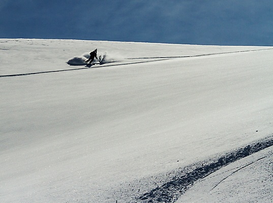 포토 JPG 해외이미지 직업 라이프스타일 남자 스포츠 이동 겨울 자연 휴가 스키 산 사람 사람없음 야외 파란색 노란색 얼음 기쁨 추위 자유 흰색 오픈 황무지 위험 시원함 가루 속도 심플 스키선수 라이더 무료 무임승차 운동가 해외202004 해외포토 자연요소 계절 감정 컬러 컨셉 겨울스포츠 운동선수 생활 승차 생태계 파일형식 이미지허브