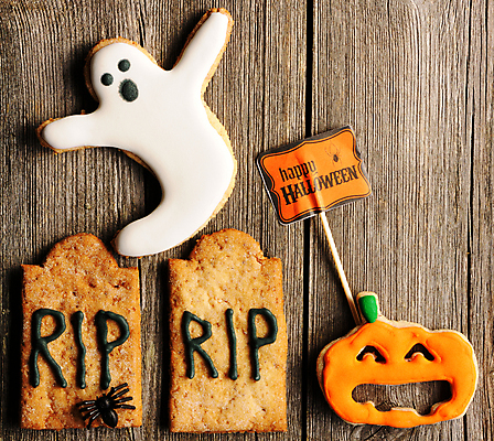 포토 JPG 해외이미지 백그라운드 디저트 사람없음 장식 쿠키 할로윈 달콤 유령 비석 잭오랜턴 핸드메이드 나무배경 해외202004 해외포토 음식 맛 파일형식 이미지허브