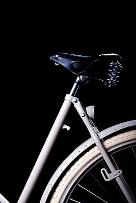 포토 JPG 해외이미지 전통 여행 백그라운드 교통시설 거리 사람없음 반사 금속 자전거 검은색 수확 골동품 도시 바퀴 클래식 승차 복고 순환 고립 그런지 옛날 스타일 해외202004 해외포토 컬러 교통 컨셉 농업 모션 재질 바이크 시설 파일형식 이미지허브