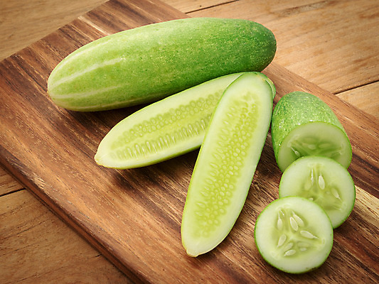 포토 JPG 해외이미지 식물 백인 여자 얼굴 음식 조각 백그라운드 다이어트 채소 재료 자연 휴식 오이 건강 가면 요리 미소 사람없음 치료 초록색 상점 스파 화장품 샐러드 신선 씻기 자르기 먹기 소중 피부 피부관리 유기농 날것 테라피 사우나 내추럴 돌봄 위생관리 채식주의자 해외202004 해외포토 서양인 웰빙 컬러 컨셉 의학 모션 표정 관리 사람 신체부위 뷰티 청결 생태계 채식 파일형식 이미지허브