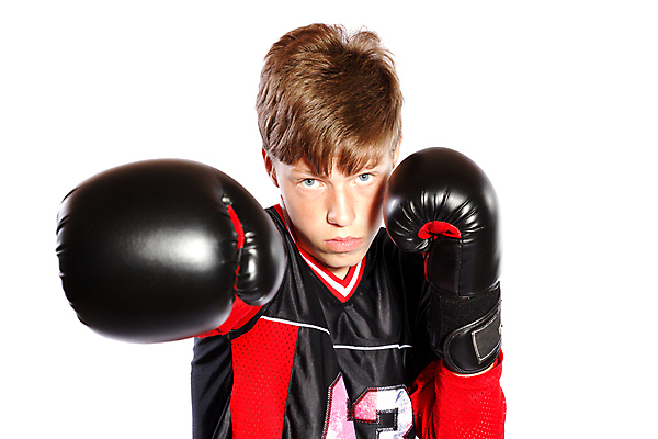 포토 JPG 해외이미지 남자 스포츠 포즈 유니폼 한명 사람 소년 운동 힘 권투 흰색 보호 태권도 싸움 유도 고립 킥복싱 해외202004 해외포토 1 옷 어린이 컬러 컨셉 모션 건강 격투기 파일형식 이미지허브