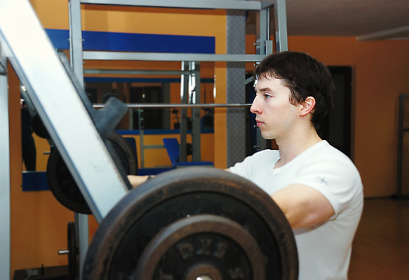 포토 JPG 해외이미지 백인 남자 신체 근육 건강 한명 사람 앉기 성인 건물 운동 섹시 힘 기계 장비 에너지 잡기 당기기 몸무게 보디빌딩 보디빌더 철 연습 체육관 언론 역도 궤 리프팅 이두근 해외202004 해외포토 서양인 1 건축물 스포츠 컨셉 모션 헬스 파일형식 이미지허브