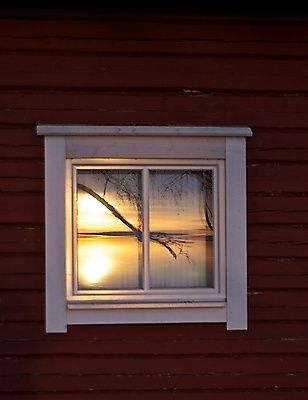 포토 JPG 해외이미지 호수 창문 사람없음 빨간색 물 반사 일몰 흰색 해외202004 해외포토 자연요소 컬러 노을 파일형식 이미지허브