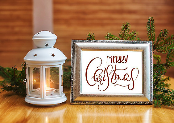 포토 JPG 해외이미지 디자인 액자 백그라운드 크리스마스 프레임 사람없음 장식 램프 축하 솔잎 레터링 카피스페이스 나무배경 해외202004 해외포토 기념일 컨셉 잎 조명 공백 파일형식 이미지허브