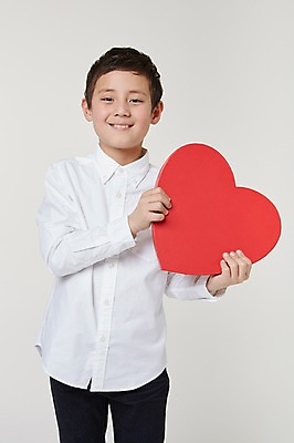 포토 JPG 스튜디오촬영 외국인 해외기획촬영 남자 초등학생 어린이 모션 프레임 실내 한명 서기 미소 들기 사람 동양인 상반신 앞모습 10대 하트 도움 목표 일본인 알림 하트프레임 2015년일본 남자만 남자한명만 십대만 십대남자만 십대남자한명만 국내포토 모양 1 학생 뷰포인트 컨셉 청소년 표정 인종 내부 파일형식