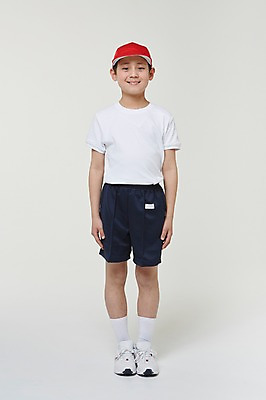 포토 JPG 스튜디오촬영 전신 외국인 해외기획촬영 남자 초등학생 어린이 모션 실내 한명 서기 미소 사람 동양인 앞모습 10대 일본인 즐거움 열정 체육복 캡 차렷 2015년일본 남자만 남자한명만 십대만 십대남자만 십대남자한명만 국내포토 모자_잡화 1 학생 감정 뷰포인트 포즈 청소년 표정 인종 내부 운동복 체육 파일형식