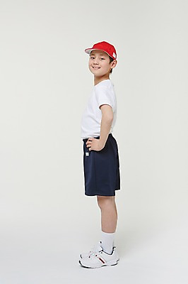 포토 JPG 스튜디오촬영 전신 외국인 해외기획촬영 남자 초등학생 어린이 허리손 모션 실내 한명 서기 미소 사람 동양인 옆모습 10대 일본인 즐거움 열정 체육복 캡 2015년일본 남자만 남자한명만 십대만 십대남자만 십대남자한명만 국내포토 모자_잡화 1 학생 감정 뷰포인트 포즈 청소년 표정 인종 내부 운동복 체육 파일형식