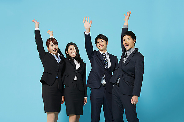 포토 JPG 스튜디오촬영 외국인 해외기획촬영 라이프스타일 여자 남자 비즈니스 모션 성공 함께함 실내 서기 미소 사람 동양인 정장 손짓 여러명 상반신 20대 청년 성인 앞모습 비즈니스라이프 파이팅 직장인 비즈니스맨 비즈니스우먼 목표 계획 일본인 동료 열정 손뻗기 2015년일본 청년만 성인만 국내포토 직업 옷 감정 뷰포인트 다수 컨셉 관계 표정 인종 내부 생활 파일형식