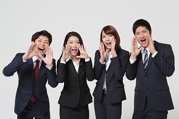 포토 JPG 스튜디오촬영 외국인 해외기획촬영 라이프스타일 여자 남자 비즈니스 모션 함께함 실내 서기 미소 사람 동양인 정장 손짓 여러명 상반신 20대 청년 성인 앞모습 비즈니스라이프 외침 직장인 비즈니스맨 비즈니스우먼 일본인 동료 2015년일본 청년만 성인만 국내포토 직업 옷 뷰포인트 다수 컨셉 관계 표정 인종 내부 생활 소리 파일형식