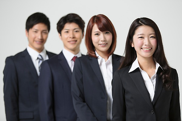 포토 JPG 스튜디오촬영 외국인 해외기획촬영 라이프스타일 여자 남자 비즈니스 모션 함께함 실내 서기 미소 사람 동양인 정장 여러명 상반신 20대 청년 성인 앞모습 비즈니스라이프 직장인 비즈니스맨 비즈니스우먼 일본인 동료 2015년일본 청년만 성인만 국내포토 직업 옷 뷰포인트 다수 컨셉 관계 표정 인종 내부 생활 파일형식