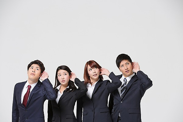 포토 JPG 스튜디오촬영 외국인 해외기획촬영 라이프스타일 응시 여자 남자 비즈니스 모션 함께함 실내 서기 사람 동양인 정장 손짓 여러명 상반신 20대 청년 성인 앞모습 비즈니스라이프 듣기 직장인 비즈니스맨 비즈니스우먼 일본인 동료 2015년일본 청년만 성인만 국내포토 직업 시선 옷 뷰포인트 다수 컨셉 관계 인종 내부 생활 파일형식