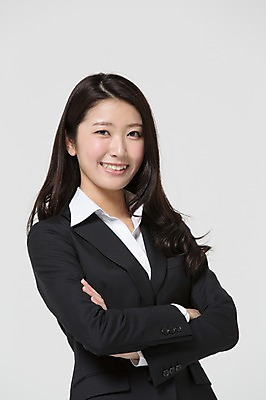 포토 JPG 스튜디오촬영 외국인 해외기획촬영 라이프스타일 여자 비즈니스 모션 실내 한명 미소 사람 동양인 정장 상반신 20대 청년 성인 앞모습 비즈니스라이프 팔짱 직장인 비즈니스우먼 일본인 2015년일본 여자만 여자한명만 성인여자만 청년만 청년여자만 성인한명만 청년여자한명만 성인여자한명만 성인만 국내포토 직업 1 옷 뷰포인트 표정 인종 내부 생활 파일형식
