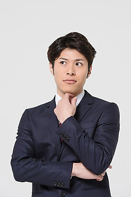 포토 JPG 스튜디오촬영 외국인 해외기획촬영 라이프스타일 응시 남자 비즈니스 모션 실내 한명 서기 사람 동양인 정장 상반신 20대 청년 성인 앞모습 비즈니스라이프 턱괴기 직장인 비즈니스맨 일본인 호기심 2015년일본 남자만 남자한명만 성인남자만 청년만 청년남자만 청년남자한명만 성인한명만 성인남자한명만 성인만 국내포토 직업 1 시선 옷 감정 뷰포인트 컨셉 인종 내부 생활 파일형식