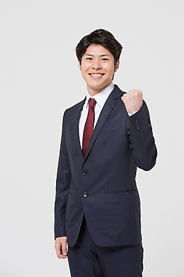 포토 JPG 스튜디오촬영 외국인 해외기획촬영 라이프스타일 남자 비즈니스 모션 실내 한명 서기 미소 사람 동양인 정장 손짓 상반신 20대 청년 성인 앞모습 비즈니스라이프 파이팅 주먹 직장인 비즈니스맨 일본인 2015년일본 남자만 남자한명만 성인남자만 청년만 청년남자만 청년남자한명만 성인한명만 성인남자한명만 성인만 국내포토 직업 1 옷 뷰포인트 표정 인종 내부 생활 파일형식