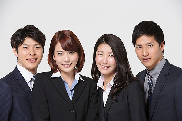 포토 JPG 스튜디오촬영 외국인 해외기획촬영 라이프스타일 여자 남자 비즈니스 모션 함께함 실내 서기 미소 사람 동양인 정장 여러명 상반신 20대 청년 성인 앞모습 비즈니스라이프 직장인 비즈니스맨 비즈니스우먼 일본인 동료 2015년일본 청년만 성인만 국내포토 직업 옷 뷰포인트 다수 컨셉 관계 표정 인종 내부 생활 파일형식