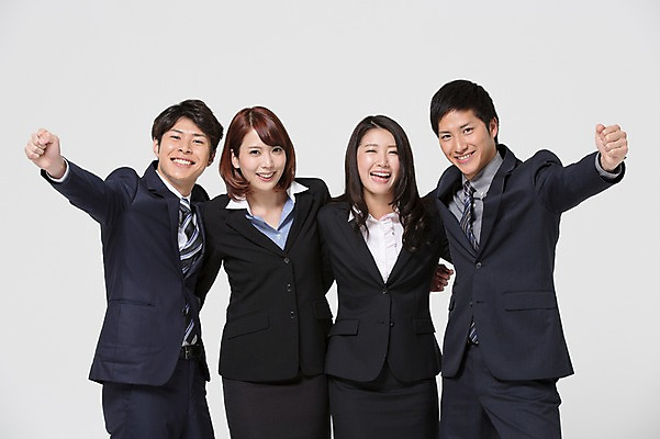 포토 JPG 스튜디오촬영 외국인 해외기획촬영 라이프스타일 여자 남자 비즈니스 모션 성공 함께함 실내 서기 미소 사람 동양인 정장 손짓 여러명 상반신 20대 청년 성인 앞모습 비즈니스라이프 파이팅 주먹 직장인 비즈니스맨 비즈니스우먼 목표 계획 일본인 동료 열정 손뻗기 2015년일본 청년만 성인만 국내포토 직업 옷 감정 뷰포인트 다수 컨셉 관계 표정 인종 내부 생활 파일형식