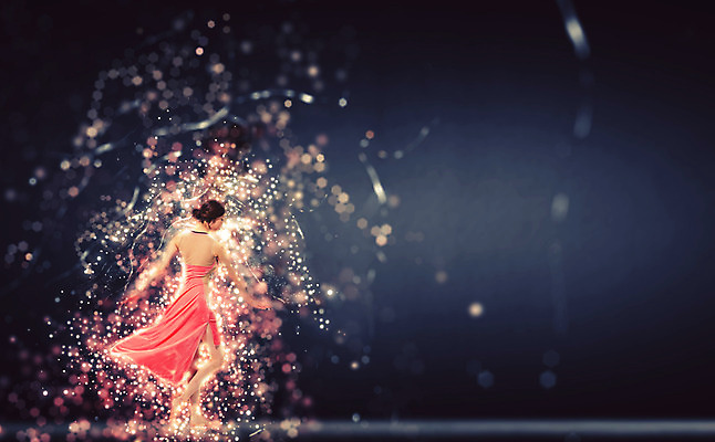 JPG 편집이미지 여자 포즈 한명 사람 동양인 성인 한국인 춤 화려 우아함 디지털합성 역동적 보케 특별함 디지털아트 다이나믹 여자만 여자한명만 성인여자만 성인만 편집실사 1 컨셉 문화예술 인종 CG 파일형식