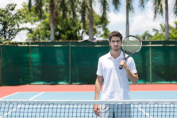 포토 JPG 주간 서양인 외국인 나무 식물 백인 해외기획촬영 라이프스타일 남자 스포츠 맨라이프 모션 태국 운동선수 한명 서기 들기 사람 상반신 20대 성인 야외 앞모습 운동복 운동 경기장 테니스 라켓 테니스라켓 네트 2015년태국 남자만 남자한명만 성인남자만 청년만 청년남자만 청년남자한명만 성인한명만 성인남자한명만 성인만 국내포토 자연요소 1 옷 아시아 스포츠용품 뷰포인트 스포츠시설 건강 인종 청년 생활 구기 파일형식