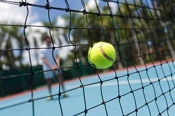 포토 JPG 주간 전신 서양인 외국인 백인 해외기획촬영 라이프스타일 남자 스포츠 맨라이프 공 모션 태국 운동선수 한명 서기 사람 20대 성인 야외 아웃포커스 운동복 운동 경기장 테니스 라켓 테니스라켓 네트 테니스공 2015년태국 남자만 남자한명만 성인남자만 청년만 청년남자만 청년남자한명만 성인한명만 성인남자한명만 성인만 국내포토 자연요소 1 옷 아시아 스포츠용품 스포츠시설 촬영기법 건강 인종 청년 생활 구기 테니스용품 파일형식