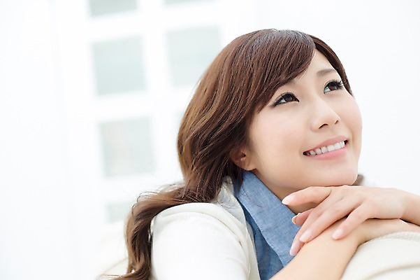 포토 JPG 스튜디오촬영 외국인 해외기획촬영 우먼라이프 라이프스타일 응시 여자 여유 모션 휴식 실내 한명 미소 사람 앉기 동양인 손짓 상반신 성인 옆모습 30대 소파 기댐 자유 일본인 2015년일본 여자만 여자한명만 성인여자만 성인한명만 성인여자한명만 장년만 장년여자만 장년여자한명만 성인만 국내포토 1 시선 감정 뷰포인트 컨셉 의자 표정 인종 내부 생활 장년 파일형식