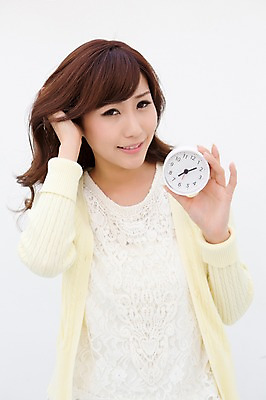포토 JPG 스튜디오촬영 외국인 해외기획촬영 우먼라이프 라이프스타일 여자 시계 모션 실내 한명 서기 들기 사람 동양인 상반신 성인 앞모습 30대 짜증 일본인 시끄러움 2015년일본 여자만 여자한명만 성인여자만 성인한명만 성인여자한명만 장년만 장년여자만 장년여자한명만 성인만 국내포토 1 감정 뷰포인트 인종 내부 생활 장년 파일형식