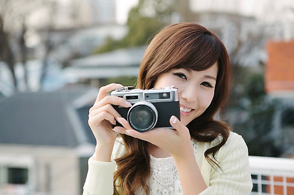 포토 JPG 주간 외국인 해외기획촬영 우먼라이프 라이프스타일 여자 여유 모션 한명 서기 들기 사람 동양인 풍경 상반신 성인 취미 야외 앞모습 30대 카메라 사진촬영 일본인 상쾌 기념사진 찍기 2015년일본 여자만 여자한명만 성인여자만 성인한명만 성인여자한명만 장년만 장년여자만 장년여자한명만 성인만 국내포토 자연요소 1 감정 뷰포인트 인종 생활 장년 전자제품 촬영 파일형식