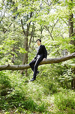 포토 JPG 주간 전신 나무 식물 라이프스타일 남자 비즈니스 모션 휴식 산 한국 한명 사람 앉기 동양인 정장 20대 성인 야외 옆모습 비즈니스라이프 한국인 비즈니스맨 친환경 힐링 경기도 양평 유명산 남자만 남자한명만 성인남자만 청년만 청년남자만 청년남자한명만 성인한명만 성인남자한명만 성인만 국내포토 자연요소 1 옷 아시아 뷰포인트 컨셉 인종 청년 생활 환경 직장인 파일형식