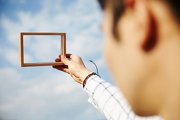 포토 JPG 주간 구름 라이프스타일 응시 남자 여유 맨라이프 여행 액자 모션 하늘 휴식 한국 한명 들기 사람 동양인 상반신 20대 성인 야외 뒷모습 활발 한국인 즐거움 배낭여행 활기 경기도 양평 유명산 남자만 남자한명만 성인남자만 청년만 청년남자만 청년남자한명만 성인한명만 성인남자한명만 성인만 국내포토 자연요소 1 시선 감정 아시아 뷰포인트 컨셉 산 인종 청년 생활 파일형식