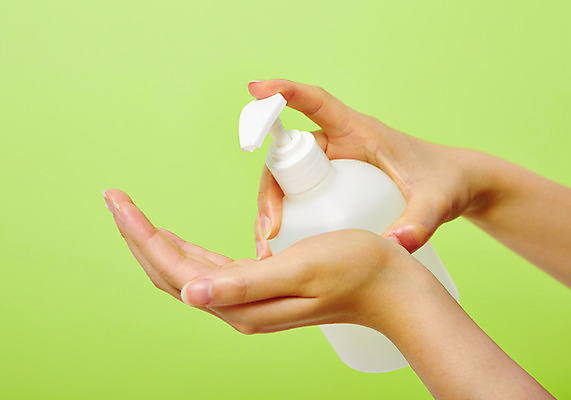 포토 JPG 스튜디오촬영 손 건강 한명 사람 신체부위 청결 위생 세정제 위생관리 손세정제 핸드워시 국내포토 1 실내 관리 위생용품 파일형식