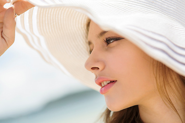 포토 JPG 주간 서양인 외국인 해외기획촬영 모자 계절 여자 바다 태국 휴가 한명 사람 20대 성인 해변 야외 여름 여름휴가 바캉스 섹시 2015년태국 여자만 여자한명만 성인여자만 청년만 청년여자만 성인한명만 청년여자한명만 성인여자한명만 성인만 국내포토 자연요소 1 잡화 아시아 컨셉 인종 청년 파일형식 여름_계절