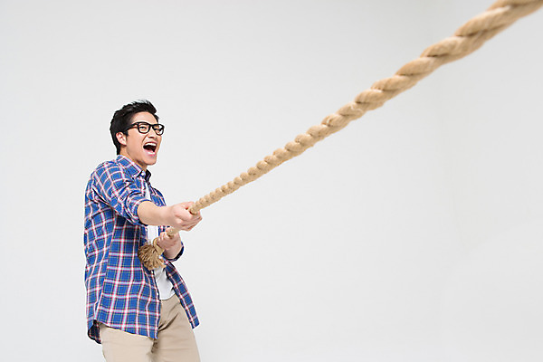 포토 JPG 스튜디오촬영 외국인 해외기획촬영 라이프스타일 남자 안경 밧줄 대학생 모션 대학생라이프 실내 한명 서기 사람 동양인 상반신 20대 성인 앞모습 당기기 일본인 줄다리기 2015년일본 남자만 남자한명만 성인남자만 청년만 청년남자만 청년남자한명만 성인한명만 성인남자한명만 성인만 안경낌 국내포토 1 학생 잡화 줄 뷰포인트 놀이 인종 청년 내부 생활 파일형식