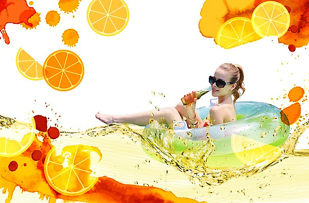 PSD 서양인 외국인 편집이미지 계절 여자 음료 파도 바다 오렌지 과일 붓터치 휴가 한명 사람 성인 해변 여름 여름휴가 바캉스 비키니 선글라스 활발 시원함 레모네이드 즐거움 튜브 여자만 여자한명만 성인여자만 성인만 이미지편집 1 수영복 감정 안경 컨셉 인종 에이드 파일형식 여름_계절