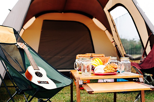 포토 JPG 주간 악기 음식 의자 과일 탁자 수박 한국 텐트 사람없음 야외 캠핑 기타 오브젝트 강원도 양양군 국내포토 자연요소 아시아 음악 가구 현악기 레저 캠핑도구 파일형식