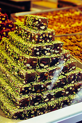 포토 JPG 해외이미지 전통 문화 음식 백그라운드 디저트 이스탄불 사탕 요리 동양인 사람없음 빨간색 컬러풀 장미 기쁨 견과류 흰색 달콤 맛 가루 설탕 부드러움 젤리 동쪽 칠면조 고립 해외202004 해외포토 꽃 감정 컬러 컨셉 조류 인종 감각 방향 파일형식 튀르키예 이미지허브