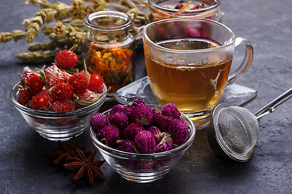 포토 JPG 해외이미지 식물 꽃잎 꽃 음식 백그라운드 잎 겨울 자연 유리 산 건강 사람없음 초록색 약 갈색 머그컵 추위 민트 허브 유기농 날것 아로마 향 아로마테라피 테라피 라벤더 내추럴 캐모마일 해외202004 해외포토 웰빙 계절 컬러 의학 재질 컵 뷰티 생태계 파일형식 이미지허브