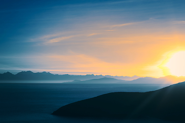 포토 JPG 해외이미지 실루엣 호수 섬 여행 자연 하늘 아침 산 풍경 사람없음 야외 가로 물 햇빛 태양 여행객 평화 일출 미국 침묵 광선 속도 윤곽 남쪽 볼리비아 인기 해외202004 해외포토 주간 자연요소 컨셉 북아메리카 촬영기법 아메리카 사람 노을 소리 방향 생태계 파일형식 이미지허브