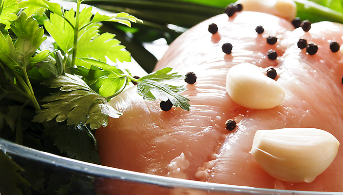 포토 JPG 해외이미지 잡화 음식 백그라운드 다이어트 채소 재료 양파 건강 육류 요리 사람없음 초록색 식당 식사 저녁식사 치킨 당근 샐러드 신선 상추 가슴 속도 준비 날것 칼로리 후추 내추럴 단백질 생식 해외202004 해외포토 컬러 식재료 뿌리채소 신체부위 상점 향신료 닭고기요리 영양소 파일형식 이미지허브