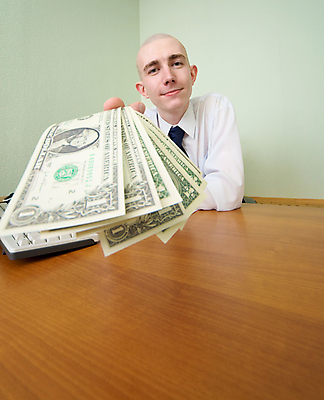 포토 JPG 해외이미지 손 남자 얼굴 가구 셔츠 돈 비즈니스 탁자 표면 넥타이 직장 한명 미소 사람 소년 목재 금융 사무실 갈색 달러 쪽지 흰색 잡기 비즈니스맨 종업원 책상 주기 경영자 대머리 월급 유대감 해외202004 해외포토 나무 직업 1 헤어스타일 잡화 어린이 컬러 생활용품 상의 회사 재료 모션 표정 신체부위 경제 직장인 재산 리더 파일형식 이미지허브