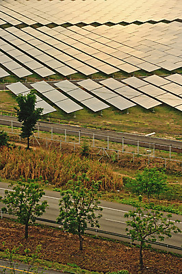 포토 JPG 해외이미지 구름 과학 패턴 비즈니스 태국 하늘 미래 새로움 산 세포 따뜻함 사람없음 가로 초록색 여름 파란색 글로벌 햇빛 태양 반사 우주 환경 힘 재활용 장비 발전기 에너지 저수지 판넬 댐 심볼 연료 난방 세대 생태학 요금 전압 해외202004 해외포토 자연요소 계절 공공시설 교육 아시아 컬러 컨셉 무늬 발전소 친환경 파일형식 이미지허브