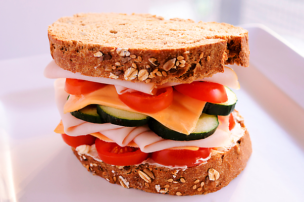 포토 JPG 해외이미지 음식 빵 토마토 채소 응원 오이 치즈 샌드위치 육류 씨앗 사람없음 목재 가로 빛 식사 저녁식사 치킨 샐러드 신선 닫기 맛 아침식사 정크푸드 상추 큼 가슴 메뉴 햄 날것 토스트 칼로리 칠면조 덩어리 마요네즈 내추럴 식용 솔깃 해외202004 해외포토 나무 식물 컨셉 식재료 재료 모션 조류 유제품 신체부위 소스_음식 크기 닭고기요리 파일형식 이미지허브