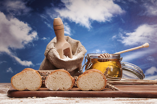포토 JPG 해외이미지 식물 구름 전통 음식 빵 조각 백그라운드 다이어트 채소 과일 자연 탁자 하늘 아침 치즈 건조 파스타 건강 옥수수 씨앗 사람없음 목재 파란색 빛 갈색 주방 식사 빵집 맛 아침식사 상품 굽기 향수 준비 유기농 심플 밀가루 꿀 덩어리 작살 호밀 귀리 해외202004 해외포토 주간 자연요소 나무 웰빙 컬러 가구 컨셉 재료 유제품 곡류 서양음식 상점 화장품 가루 구이 생태계 파일형식 이미지허브